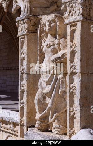 Europa, Portugal, Lissabon. 19. April 2022. Das Jeronimos-Kloster, Grabstätte von Vasco da Gama und ein Beispiel des portugiesischen gotischen Maueline-Architekten Stockfoto