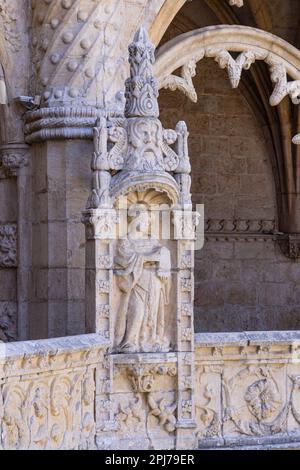 Europa, Portugal, Lissabon. 19. April 2022. Das Jeronimos-Kloster, Grabstätte von Vasco da Gama und ein Beispiel des portugiesischen gotischen Maueline-Architekten Stockfoto