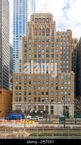 Post Towers, ein Umbau von Büro zu Wohnraum, ist die ehemalige Heimat der New York Evening Post im Art déco-Stil. Stockfoto