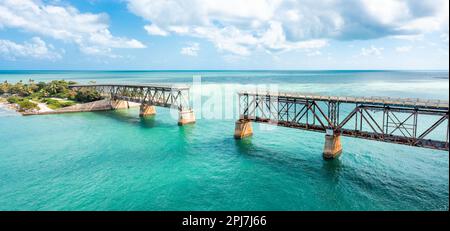 Luftaufnahme der Bahia Honda Eisenbahnbrücke Stockfoto