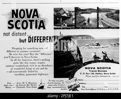 Tourismuswerbung Nova Scotia Canada in einem Magazin in NatGeo Juni 1957 Stockfoto