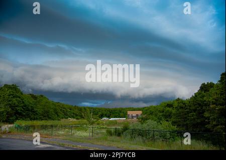 Tornado warnte vor Gewitter in Cape Cod, Massachusetts Stockfoto