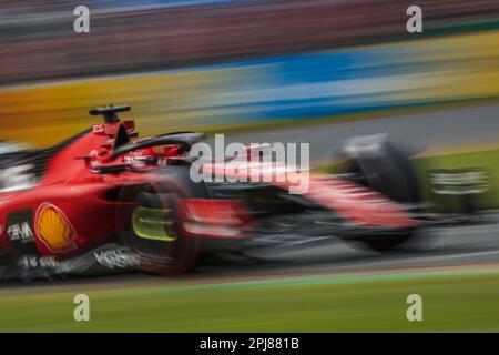 Melbourne, Australien. 01. April 2023. Charles Leclerc (MON) Ferrari SF-23. 01.04.2023. Formel-1-Weltmeisterschaft, Rd 3, Australian Grand Prix, Albert Park, Melbourne, Australien, Qualifikationstag. Das Foto sollte wie folgt lauten: XPB/Press Association Images. Kredit: XPB Images Ltd/Alamy Live News Stockfoto