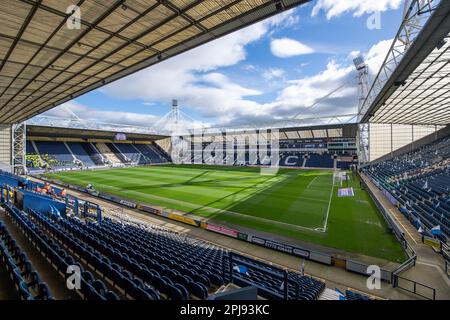 Allgemeiner Blick auf das Deepdale Stadium, Heimstadion von Preston North End während des Sky Bet Championship-Spiels Preston North End vs Blackpool in Deepdale, Preston, Großbritannien, 1. April 2023 (Foto von Craig Thomas/News Images) Stockfoto