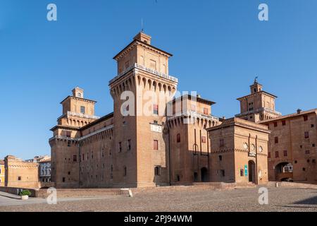Historisches Schloss Estense von Ferrara in Italien Stockfoto