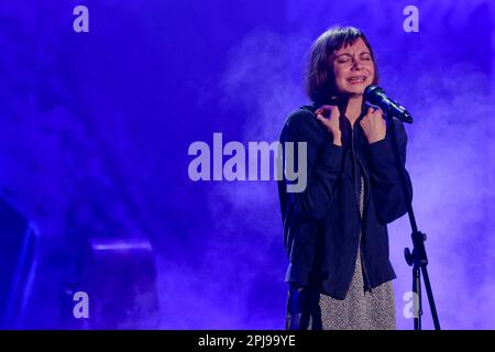 Breslau, Polen. 1. April 2023. Marina Mashtaler - Ukrainisch ist Schauspielerin des EJ-Theaters. - Ja, Ich Weiß Am 1. April 2023 gewann sie beim 43. Stage Song Festival in Breslau vier Auszeichnungen. In PIC: Marina Mashtaler (Kreditbild: © Krzysztof Zatycki/ZUMA Press Wire) NUR REDAKTIONELLE VERWENDUNG! Nicht für den kommerziellen GEBRAUCH! Kredit: ZUMA Press, Inc./Alamy Live News Stockfoto