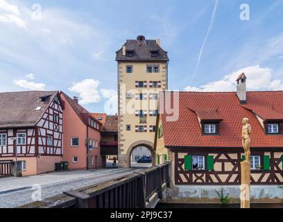 Hersbruck: Pegnitz, Stadttor Wassertor in Mittelfranken, Mittelfrankreich, Bayern, Bayern, Deutschland Stockfoto