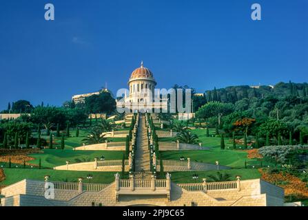 SCHREIN DES BAB FORMALEN TERRASSEN BAHAI-GÄRTEN (© FARIBORZ SAHBA 2001) HAIFA ISRAEL Stockfoto