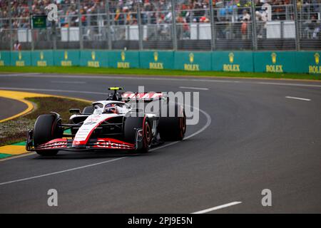 Melbourne, Australien. 01. April 2023. 1. April 2023: Melbourne Grand Prix Circuit, Melbourne, Victoria, Australien: Australian Formula 1 Grand Prix: Qualifizierung: Haas-Fahrer Nico Hulkenberg Nummer 27 während der Qualifizierung für die australische Formel 1 Gutschrift: Action Plus Sports Images/Alamy Live News Stockfoto