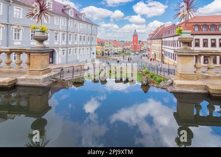 Gotha: Blick vom Schlossberg über den Wasserkunst am Hauptmarkt, Altes Rathaus in Thüringen, Thüringen, Deutschland Stockfoto