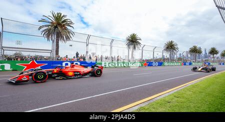 Melbourne, Victoria, Australien. 1. April 2023. MELBOURNE, AUSTRALIEN - 01. APRIL: Charles Leclerc von Monaco fährt den Ferrari SF-23 während des kostenlosen Trainings beim Grand Prix 2023 in Australien im Albert Park in Melbourne, Australien (Kreditbild: © Chris Putnam/ZUMA Press Wire) NUR REDAKTIONELLER GEBRAUCH! Nicht für den kommerziellen GEBRAUCH! Kredit: ZUMA Press, Inc./Alamy Live News Stockfoto