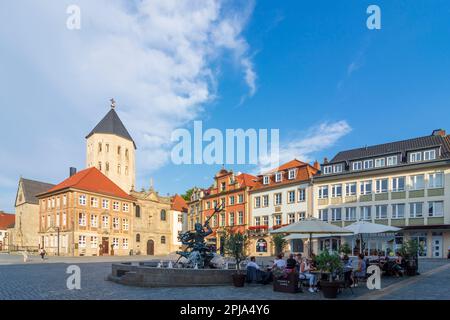Paderborn: kirche Gaukirche St. Ulrich, Square Markt in Teutoburg Forest, Nordrhein-Westfalen, Nordrhein-Westfalen, Deutschland Stockfoto