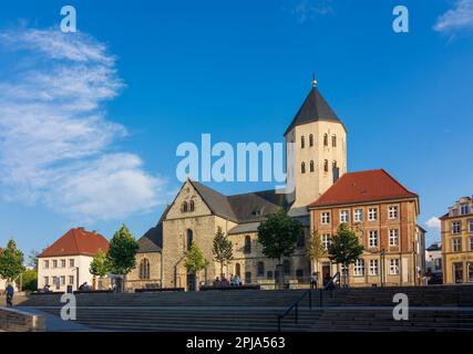 Paderborn: kirche Gaukirche St. Ulrich, Square Markt in Teutoburg Forest, Nordrhein-Westfalen, Nordrhein-Westfalen, Deutschland Stockfoto