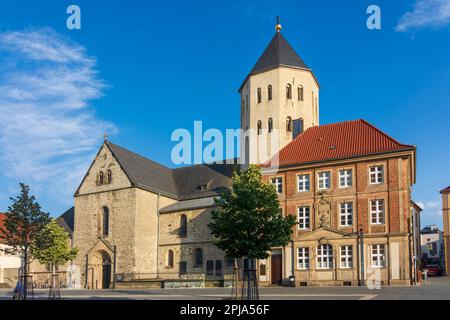 Paderborn: kirche Gaukirche St. Ulrich, Square Markt in Teutoburg Forest, Nordrhein-Westfalen, Nordrhein-Westfalen, Deutschland Stockfoto