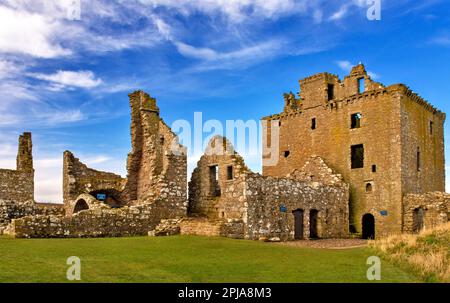 Dunnottar Castle, Stonehaven, Aberdeenshire, das Keep Storehouse und die Smithy Stockfoto