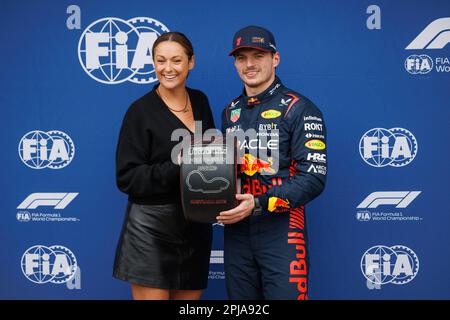 Albert Park, 1. April 2023 Max Verstappen (NED) des Teams Red Bull qualifiziert sich zuerst, George Russell (GBR) des Teams Mercedes Zweiter und Lewis Hamilton (GBR) des Teams Mercedes Third. Corleve/Alamy Live News Stockfoto