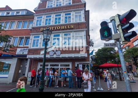 Emden: Otto-Huus zeigt die Karriere des Komikers Otto Waalkes in Ostfriesland, Niedersachsen, Deutschland Stockfoto