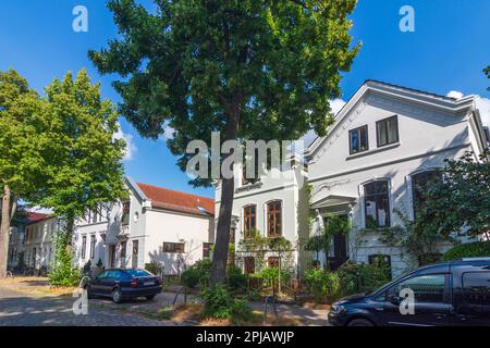 Bremen: Kapitänshäuser im Bezirk Vegesack Weserstraße in Bremen, Deutschland Stockfoto