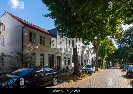 Bremen: Kapitänshäuser im Bezirk Vegesack Weserstraße in Bremen, Deutschland Stockfoto