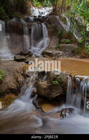 Wasserfall in Bana Hills, Danang, Da Nang, Vietnam Stockfoto