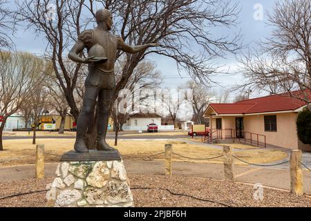 Liberal, Kansas, Eine Statue von Don Francisco Vasquez de Coronado vor dem Liberal Visitors Center und dem Coronado Museum. Coronado hat die erkundet Stockfoto