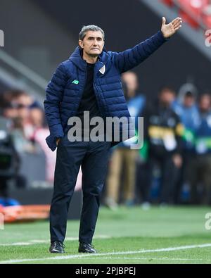 Athletic Club-Cheftrainer Ernesto Valverde während des Spiels La Liga zwischen Athletic Club und Getafe CF, gespielt am 01. April 2023 im San Mames Stadium in Bilbao, Spanien. (Foto: Cesar Ortiz / PRESSIN) Stockfoto