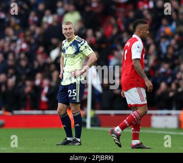 London, Großbritannien. 1. April 2023. Rasmus Kristensen von Leeds United sieht Dejected während des Premier League-Spiels im Emirates Stadium in London. Der Bildausdruck sollte lauten: David Klein/Sportimage Credit: Sportimage/Alamy Live News Stockfoto