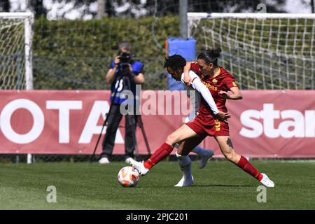 Rom, Italien. 01. April 2023. Lucia Guglielmo von AS Roma Women während des 21. Tages der Serie A Meisterschaft Poule Scudetto zwischen A.S. Roma Women und A.C. Milan Women im stadio Tre Fontane am 1. April 2023 in Rom, Italien. Kredit: Live Media Publishing Group/Alamy Live News Stockfoto