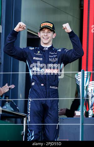 Melbourne, Australie. 02. April 2023. LECLERC Arthur (mco), DAMS, Dallara F2, Portrait Podium während der 3. Runde der FIA Formel-2-Meisterschaft 2023 vom 31. März bis 2. April 2023 auf dem Albert Park Circuit in Melbourne, Australien – Foto Xavi Bonilla/DPPI Credit: DPPI Media/Alamy Live News Stockfoto