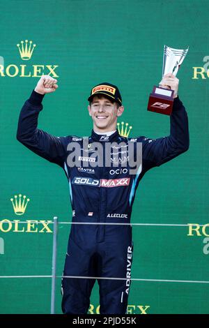 Melbourne, Australie. 02. April 2023. LECLERC Arthur (mco), DAMS, Dallara F2, Portrait Podium während der 3. Runde der FIA Formel-2-Meisterschaft 2023 vom 31. März bis 2. April 2023 auf dem Albert Park Circuit in Melbourne, Australien – Foto Xavi Bonilla/DPPI Credit: DPPI Media/Alamy Live News Stockfoto