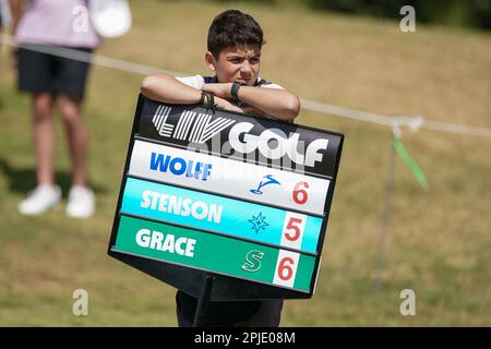 Orlando, Florida, USA. 1. April 2023. Beschilderung auf dem 6. Green während der zweiten Runde der LIV Golf Invitational - Orlando im Orange County National. (Kreditbild: © Debby Wong/ZUMA Press Wire) NUR REDAKTIONELLE VERWENDUNG! Nicht für den kommerziellen GEBRAUCH! Kredit: ZUMA Press, Inc./Alamy Live News Stockfoto