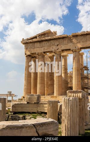 Erkunden Sie die Schönheit und Geschichte von Athen, Griechenland, mit unserer Sammlung von atemberaubenden Fotos. Von der berühmten Akropolis, die zum UNESCO-Weltkulturerbe gehört Stockfoto