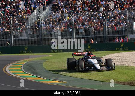 Melbourne, Australie. 02. April 2023. 21 DE VRIES Nyck (Ned), Scuderia AlphaTauri AT04, Action während des Formel 1 Rolex Australian Grand Prix 2023, 3. Runde der Formel-1-Weltmeisterschaft 2023 vom 31. März bis 2. April 2023 auf dem Albert Park Circuit in Melbourne, Australien – Foto DPPI Credit: DPPI Media/Alamy Live News Stockfoto