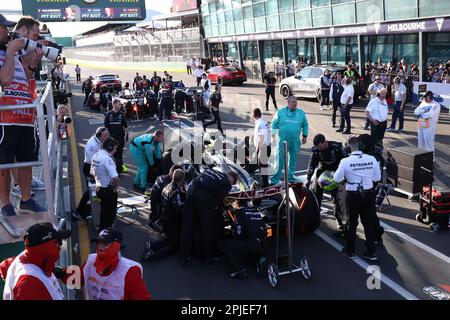 Melbourne, Australie. 02. April 2023. Pitlane während der Formel 1 Rolex Grand Prix 2023, 3. Runde der Formel-1-Weltmeisterschaft 2023 von 31. März bis 2. April 2023 auf dem Albert Park Circuit in Melbourne, Australien – Foto DPPI Credit: DPPI Media/Alamy Live News Stockfoto