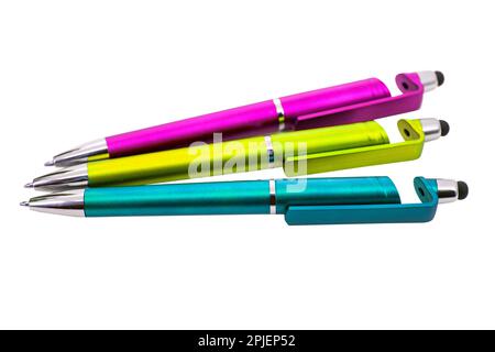 Eleganter Eingabestift zum Tippen auf digitalen Tablets auf weißem Hintergrund. Stockfoto