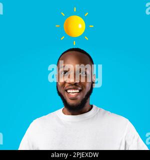 Ein lächelnder afroamerikanischer Millennials mit abstrakter Sonne über dem Kopf Stockfoto