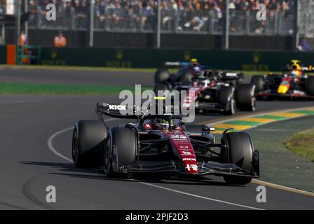 24 ZHOU Guanyu (Chi), Alfa Romeo F1 Team Einsatz C43, Action während der Formel 1 des australischen Grand Prix 2023, 3. Runde der Formel-1-Weltmeisterschaft 2023 vom 31. März bis 2. April 2023 auf dem Albert Park Circuit in Melbourne, Australien – Foto: Dppi/DPPI/LiveMedia Stockfoto