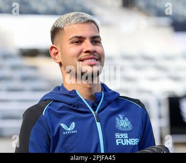 2. April 2023; St James' Park, Newcastle, England: Premier League Football, Newcastle United gegen Manchester United; Bruno Guimaraes von Newcastle United Stockfoto