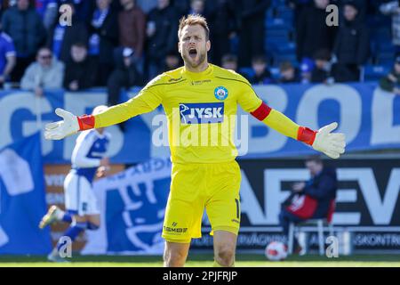 Lyngby, Dänemark. 02. April 2023. Torwart Nicolai Larsen (1) aus Silkeborg, GESEHEN während des 3F stattfindenden Superliga-Spiels zwischen Lyngby Boldklub und Silkeborg IF im Lyngby Stadium in Lyngby. (Foto: Gonzales Photo/Alamy Live News Stockfoto