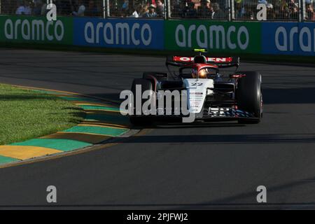 Melbourne, Australien. 02. April 2023. 2. April 2023, Albert Park, Melbourne, FORMEL 1 ROLEX AUSTRALIAN GRAND PRIX 2023 Yuki Tsunoda (JPN), Scuderia AlphaTauri Guthaben: dpa/Alamy Live News Stockfoto
