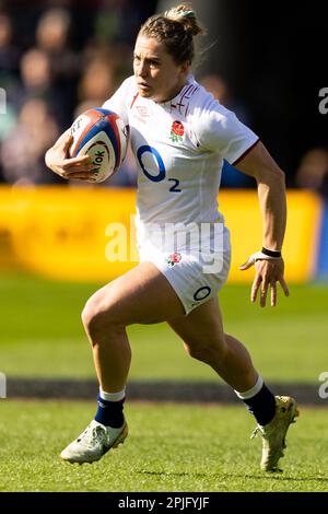 Northampton, Großbritannien. 02. April 2023. Claudia MacDonald of England Women beim TikTok Women's Six Nations Match England gegen Italien im Cinch Stadium in Franklin's Gardens, Northampton, Großbritannien, 2. April 2023 (Foto von Nick Browning/News Images) in Northampton, Großbritannien, am 4./2. April 2023. (Foto von Nick Browning/News Images/Sipa USA) Guthaben: SIPA USA/Alamy Live News Stockfoto