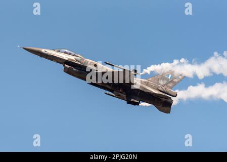 Griechische Air Force General Dynamics F-16CJ bekämpft Falcon Fighter Jet Flugzeug, Royal International Air Tattoo bei RAF Fairford, Großbritannien. Hellenische Luftwaffe Stockfoto