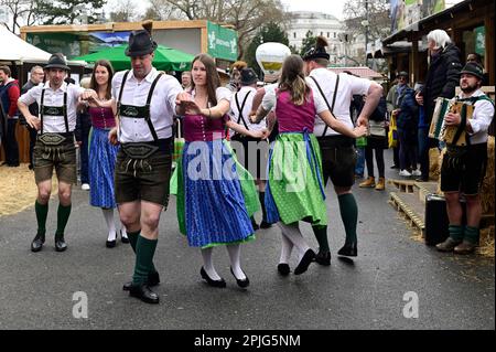 Wien, Österreich. 02. April 2023. Das steirische Dorf am Wiener Rathausplatz Stockfoto