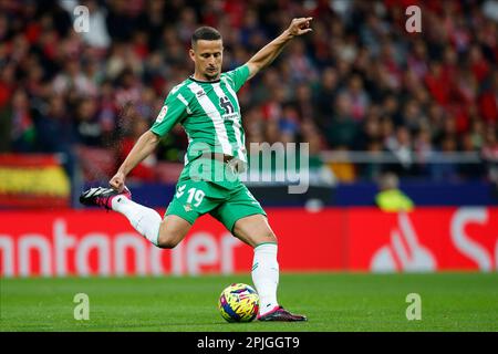 Luiz Felipe vom FC Betis während des Spiels LaLiga zwischen Atletico de Madrid und Real Betis. Gespielt im Civitas Stadium am 02. April 2023 in Madrid, Spanien. (Foto: Cesar Cebolla/PRESSIN) Stockfoto