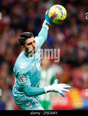 Rui Silva vom Betis FC während des LaLiga-Spiels zwischen Atletico de Madrid und Real Betis. Gespielt im Civitas Stadium am 02. April 2023 in Madrid, Spanien. (Foto: Cesar Cebolla/PRESSIN) Stockfoto