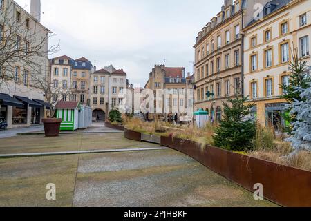 Eindruck einer Stadt namens Metz, die sich im Winter in der Region Lothringen in Frankreich befindet Stockfoto