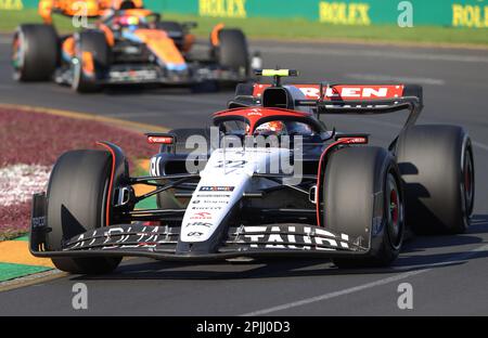 Melbourne, Australien. 02. April 2023. MELBOURNE, Australien, 2. APRIL 2023; #22, Yuki TSUNODA, JAP, Team Scuderia Alpha Tauri, AT04, Honda RBPT, AUSTRALIAN Formula One Grand Prix am 2. April 2023, Albert Park - Melbourne, FIA Formula1 World Championship, Raceday, Formel 1 Rennen in Australien, Motorsport, F1 GP, Honorarpflichtiges Foto, gebührenpflichtiges Bild, Copyright © Clay CROSS/ATP images (CROSS Clay/ATP/SPP) Kredit: SPP Sport Press Photo. Alamy Live News Stockfoto