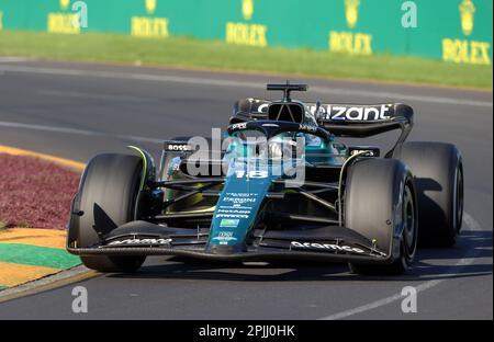 Melbourne, Australien. 02. April 2023. MELBOURNE, Australien, 2. APRIL 2023; #18, Lance WALK, CAN, Aston Martin Formel 1 Team, Aston Martin AMR23 Mercedes AUSTRALIAN Formel 1 Grand Prix am 2. April 2023, Albert Park - Melbourne, FIA Formula1 World Championship, Raceday, Formel 1 Rennen in Australien, Motorsport, F1 GP, Honorarpflichtiges Foto, gebührenpflichtiges Bild, Copyright © Clay CROSS/ATP images (CROSS Clay/ATP/SPP) Kredit: SPP Sport Press Photo. Alamy Live News Stockfoto