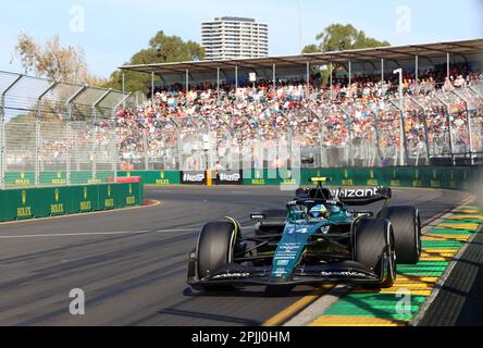 Melbourne, Australien. 03. April 2023. MELBOURNE, Australien, 2. APRIL 2023; #14, Fernando ALONSO, ESP, Aston Martin Formel 1 Team, während DES AUSTRALISCHEN Formel 1 Grand Prix am 2. April 2023, Albert Park - Melbourne, FIA Formula1 World Championship, Raceday, Formel 1 Rennen in Australien, Motorsport, F1 GP, Honorarpflichtiges Foto, gebührenpflichtiges Bild, Copyright © Clay CROSS/ATP images (CROSS Clay/ATP/SPP) Kredit: SPP Sport Press Photo. Alamy Live News Stockfoto