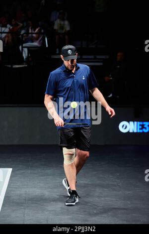 Hollywood, Florida, USA. 2. April 2023: Tennislegenden Andre Agassi, John McEnroe, Andy Roddick und Michael Chang während des Spiels in Pickleball Stockfoto